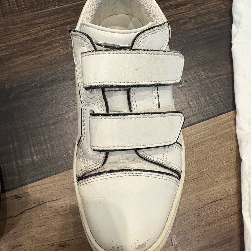 Christian Louboutin AUTHENTIC Logo heel Sneakers for boys! - Picture 8 of 9
